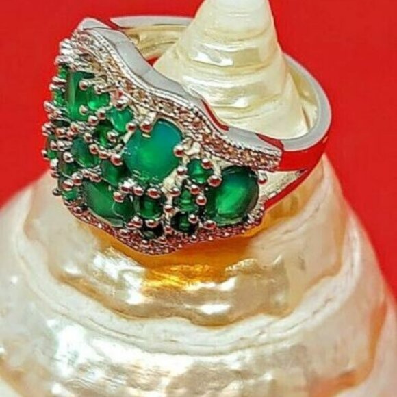 925 Sterling Silver Ring with Natural Green Agate - Picture 7 of 9